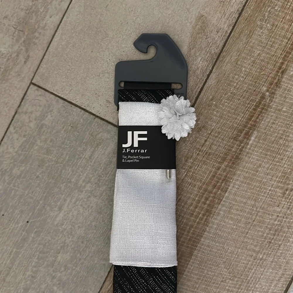 JF J. Ferrar Metallic Black, Silver and White Tie, Pocket Square and Lapel Pin